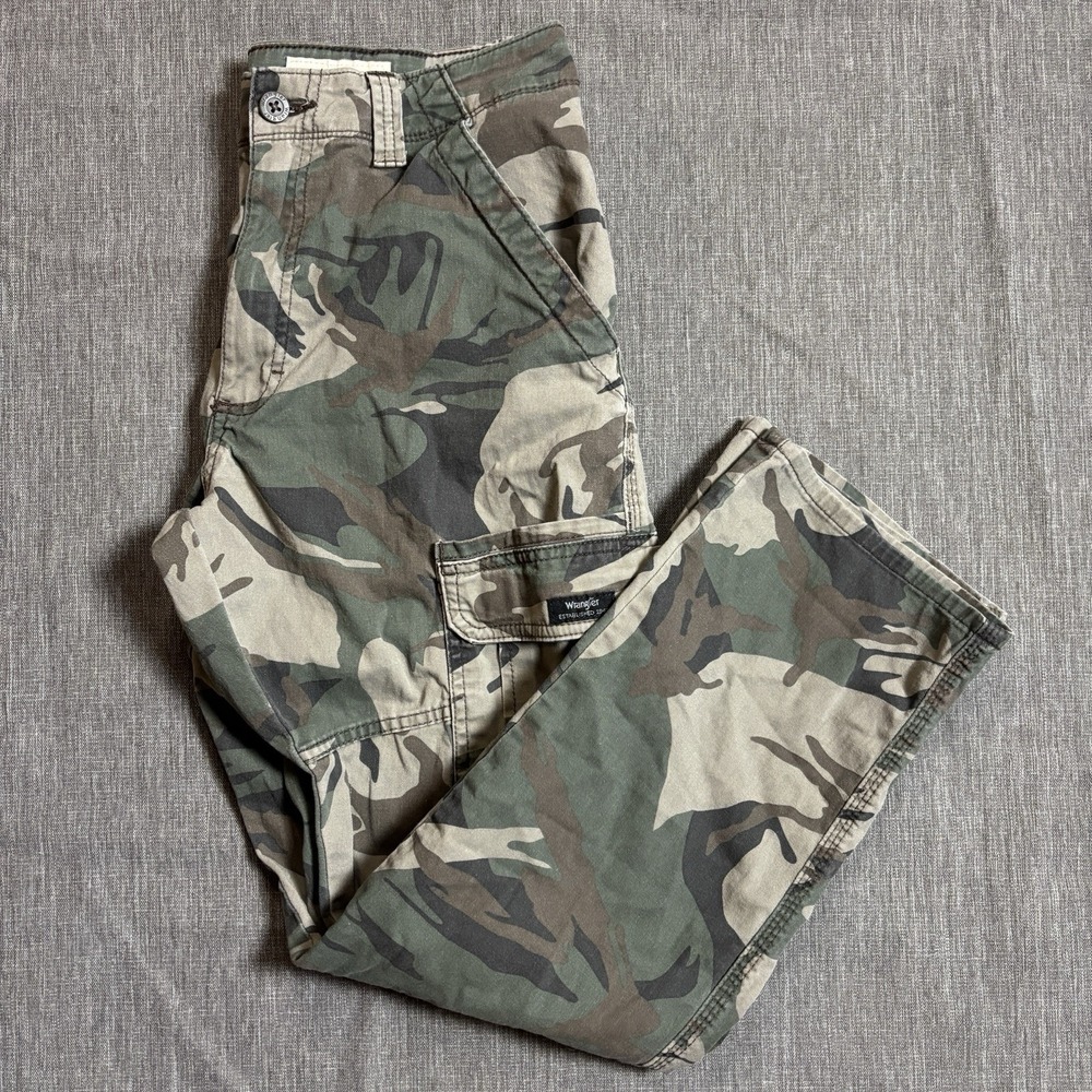 Wrangler Relaxed Fit Camo Cargo Pants - 29x30